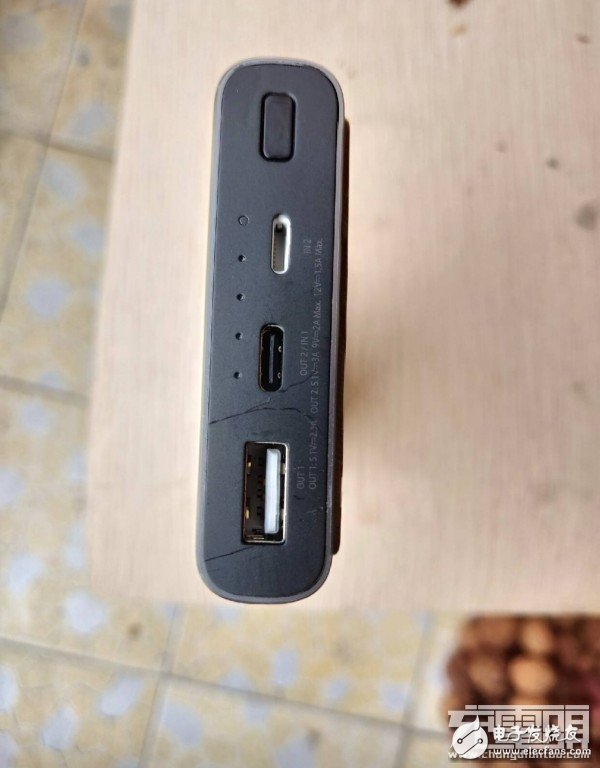 紫米近期將推10000mAh無線充MFi移動電源