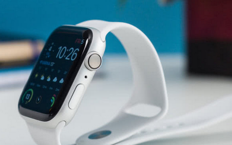 Apple Watch 4出严重bug 系统循...
