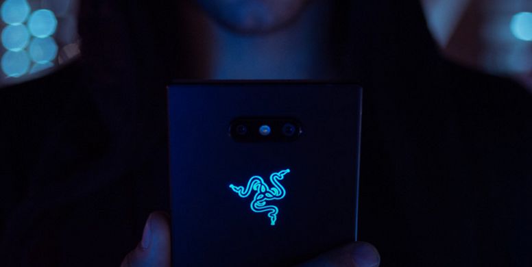 雷蛇发布新一代游戏手机Razer Phone 2