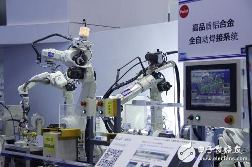 什么是激光位移传感器?