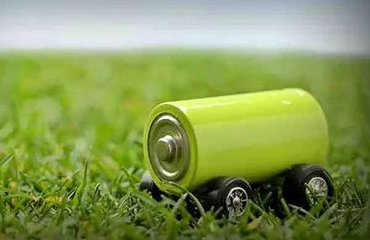 日本正研發一款纖薄的大容量鋰離子電池 使用上百次...