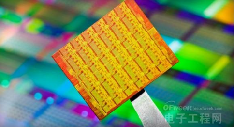 英特尔将至强CPU与FPGA加以结合,推出新一代...
