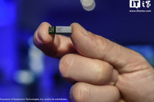 高通发布首个5G天线模组QTM052毫米波天线模...