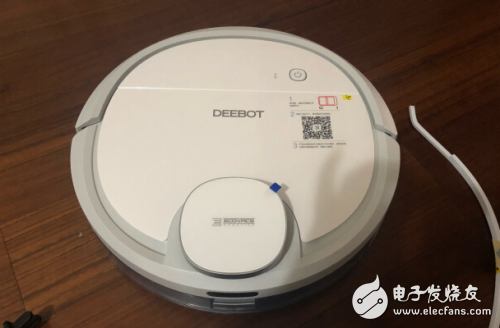 三款扫地机器人产品的性能对比