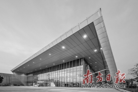 佛山機器人賦能中小企業智能制造,積極構建機器人產...