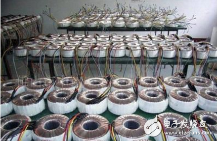 解答環形變壓器當中是否影響電器設備的壽命及需要重視哪些問題