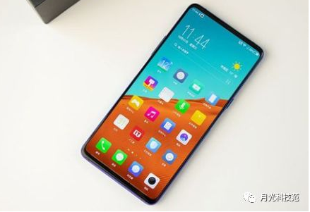 VIVO将在年底推出一款重磅旗舰机 使用真正的全...