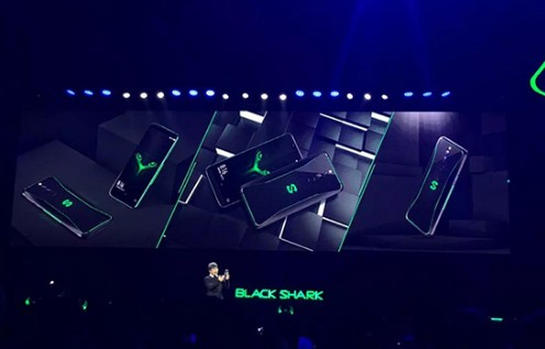 黑鲨游戏手机Helo性能已全面升级搭载骁龙845...