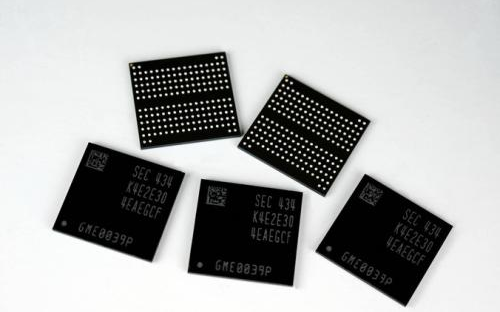 内存跌价!10月跌10% 预计2019年还将继续...