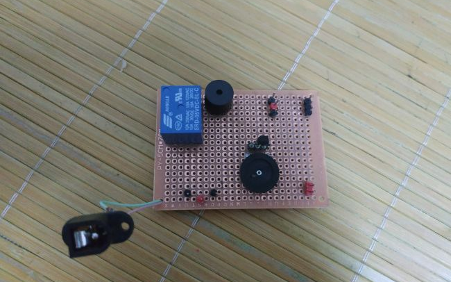 STM32F103试用体验:继电器控制实验