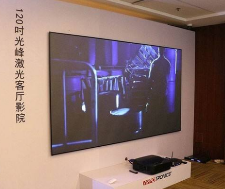 海信激光电视全渠道销量同比增长1157% 寡头地...