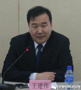 工信部王建伟针对工业互联网平台的下一步工作建议提...