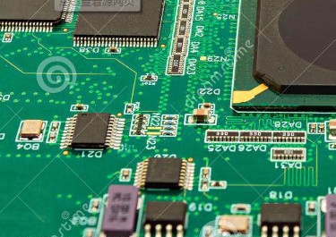 2018年中国车用PCB行业的发展调查