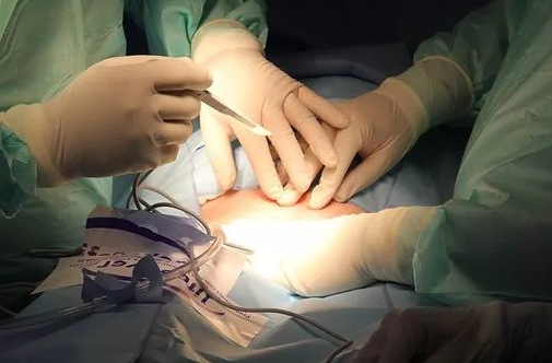 我们已进入虚拟现实可用于手术中的多种用途的时代