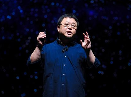 锤子科技陷入危机 老罗的时间不多了