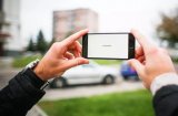 iPhone 6系列也开创了苹果手机大屏先河,是...