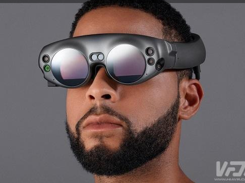 Mojo Vision 的VR隐形眼镜 正是一种...