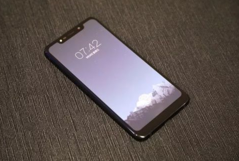 当前国内手机市场竞争愈发激烈 手机小厂强烈寻求突...