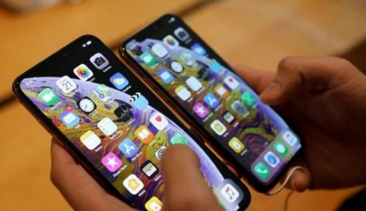iPhone XR价格一直在降 苹果的未来一片迷...