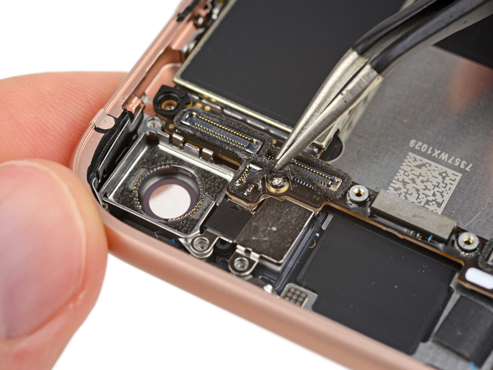 iphone 8设计尚且如此"复杂",iphone x内部设计可想而知了.