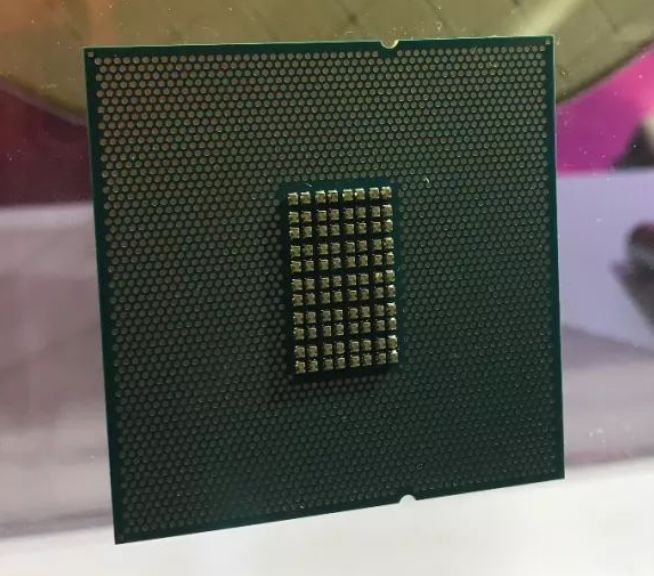 华芯通ARM服务器芯片�N龙4800实现量产