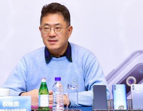 三星Galaxy A8s的发布或将表明了三星于明...