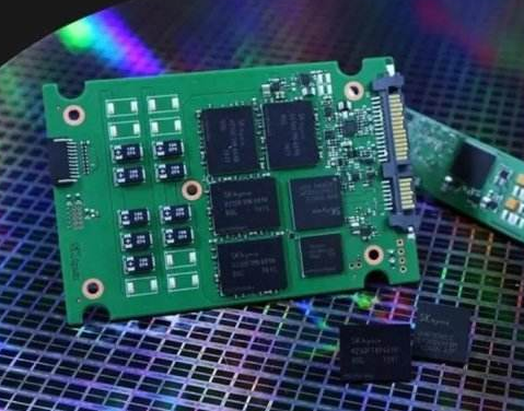 3D NAND flash大战开打 三星独霸局面...