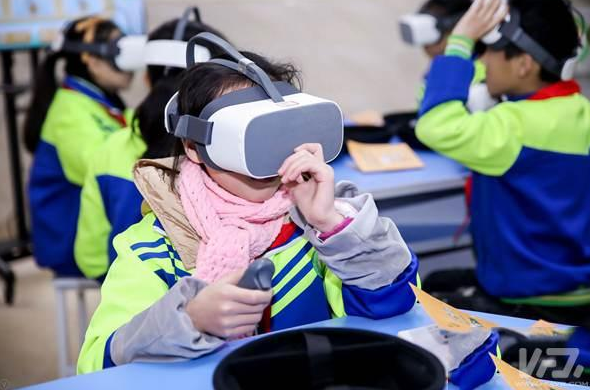3d rudder推出psvr专用的脚部运动控制器 vr|ar|虚拟现实 电子
