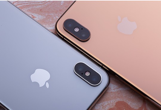 苹果将在富士康印度的厂区内生产iPhone系列手...
