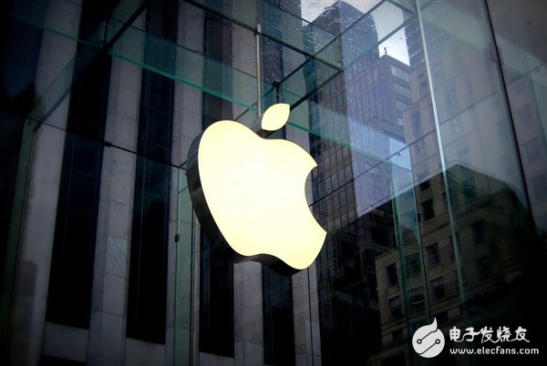 苹果在iPhone时代最黑暗的一天 苹果发布10多年来首次盈利预警