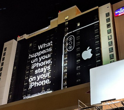 苹果iPhone受销量下滑的影响居然也开始蹭热点...
