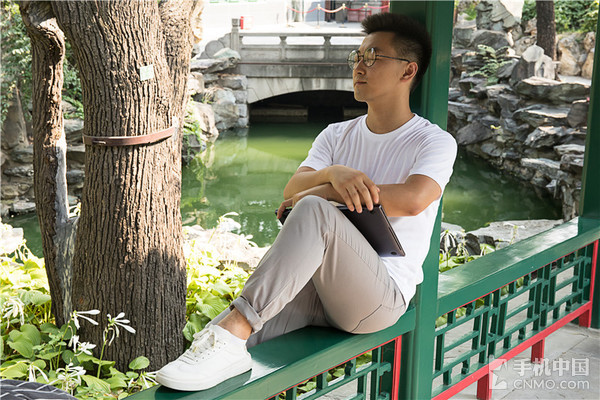 华为XPro笔记本怎么样 整机小巧轻便非常适合