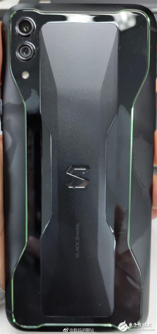 黑鲨游戏手机2代跑分曝光 搭载骁龙855以及全