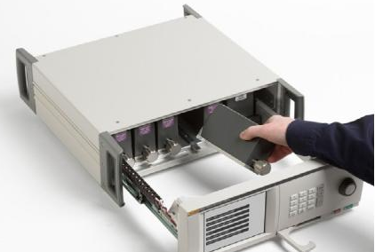 福禄克8270A和8370A压力控制器具备2倍的...