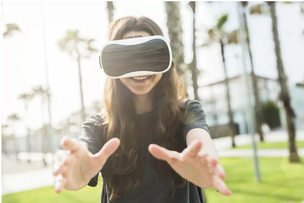 大公司专利频频曝光 AR/VR新物种不断涌现 预示未来更多可能性
