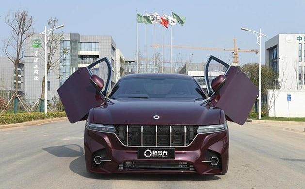 由中国武汉资环工研院历时多年研发的汽车,格