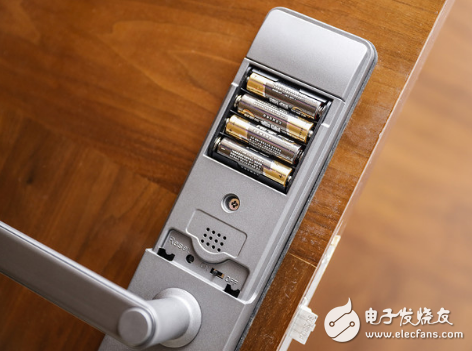 云米互联智能指纹锁拥有5种方式开门方式 是市场中的佼佼者