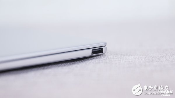 新款华为MateBookXPro体验 适合对笔记本外观