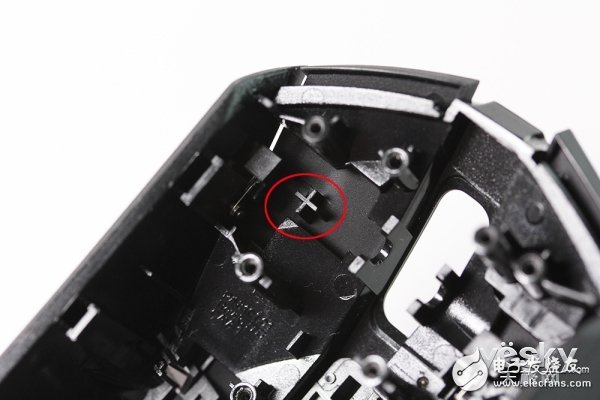 雷柏VT350双模游戏鼠标拆解 做工如何
