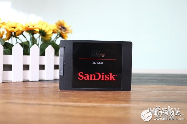 闪迪至尊高速1TB3D版SSD评测 到底值不值得买