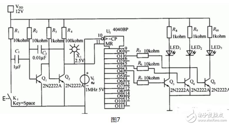 用電路制作圣誕樹