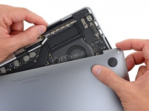 新款13英寸MacBookPro拆解 内部结构如何