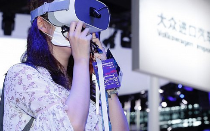 大众进口车带来全新一代途锐和互动VR技术