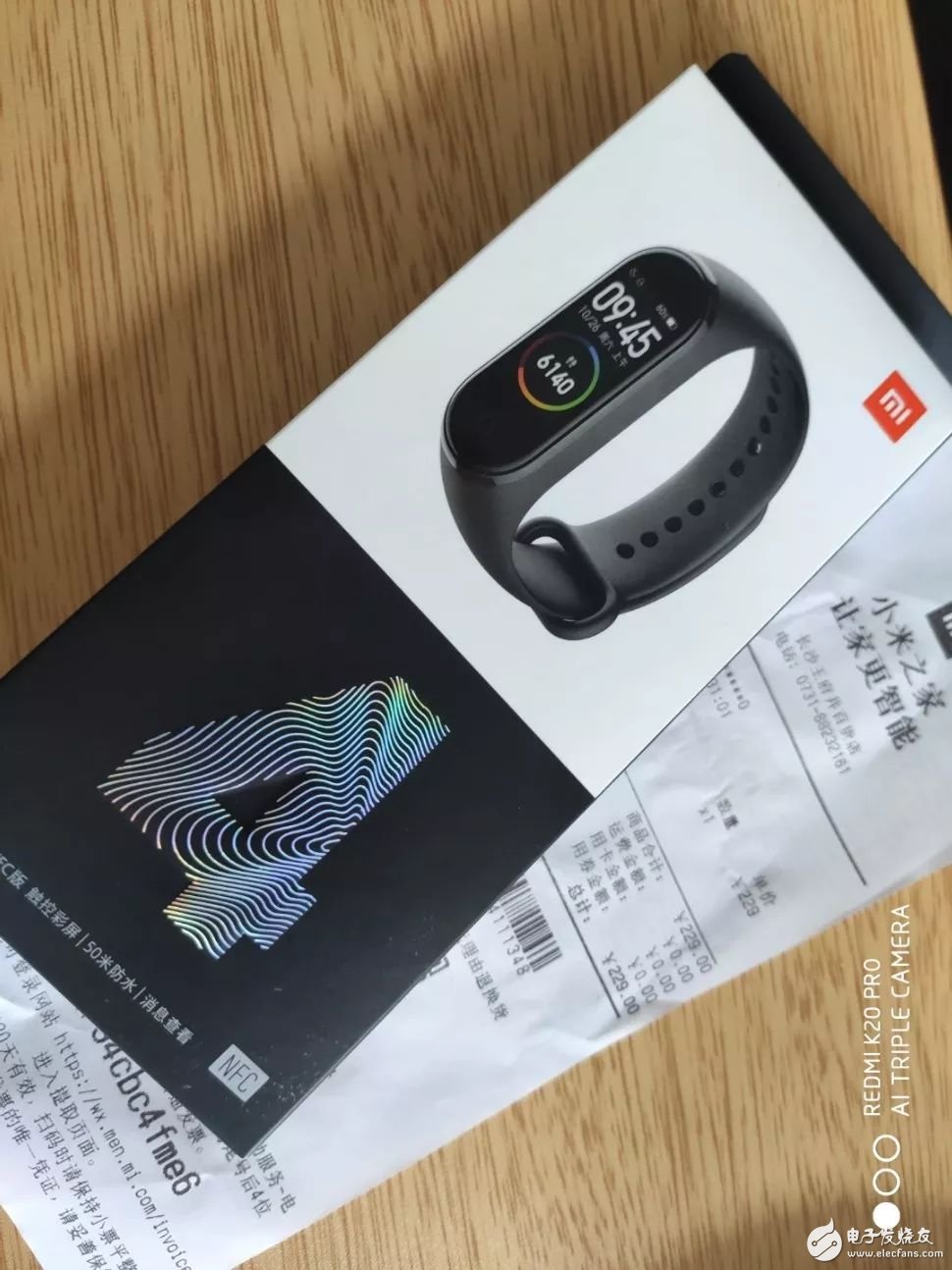 小米手环4NFC版初体验 到底怎么样