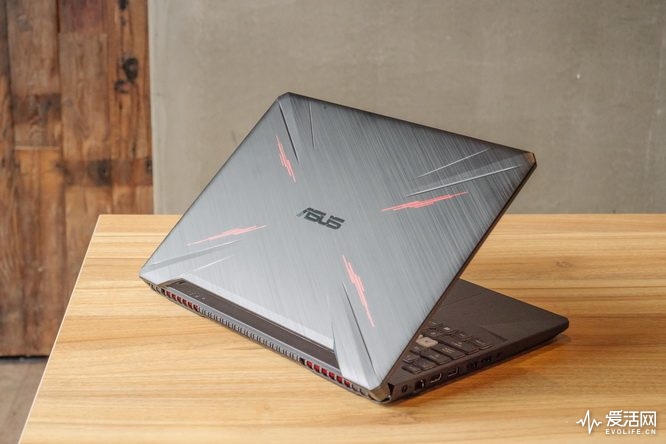 華碩飛行堡壘7 GTX1660Ti版評測 光線追...