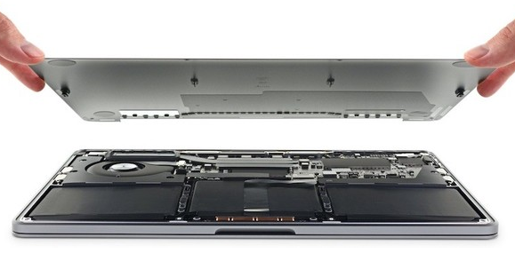 苹果发布了13英寸版MacBook Pro配备了...