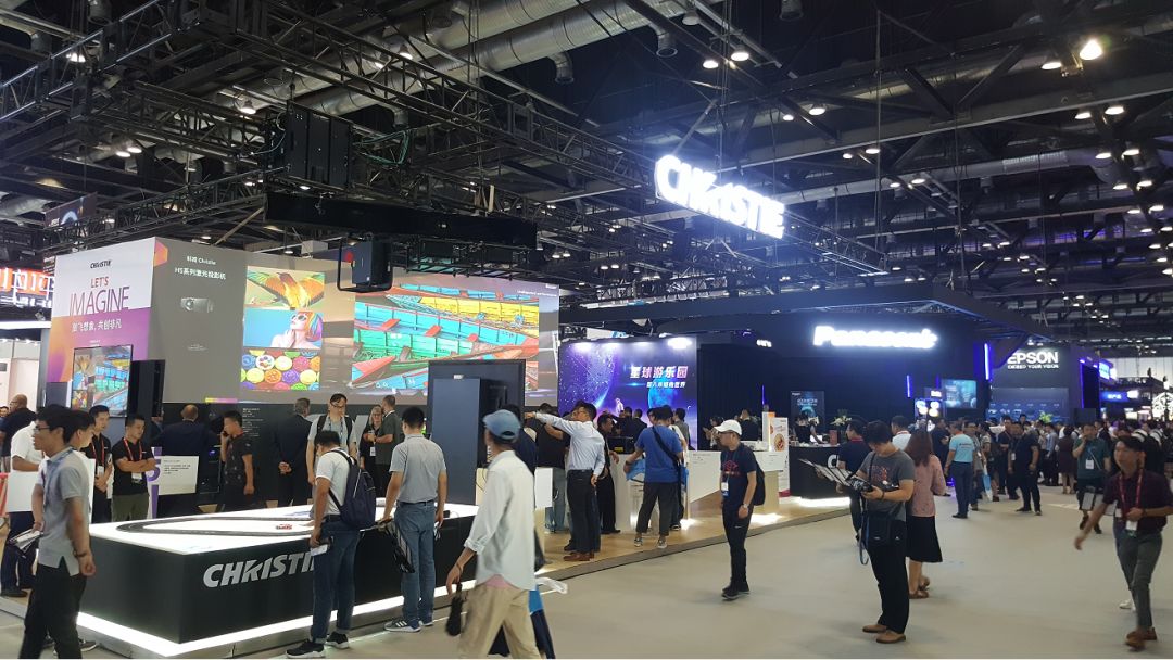 北京InfoComm China 2019隆重开幕,各种LED屏鲜丽夺目