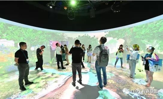 北京InfoComm China 2019隆重开幕,各种LED屏鲜丽夺目
