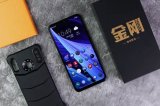海信金刚手机8000上手评测 8000mAh的电...