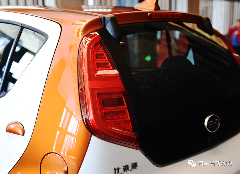 回顾比亚迪正式发布e系列和“王朝EV”系列